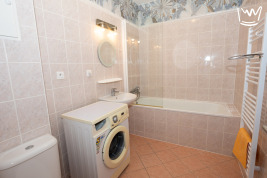 Byt 1+kk, 37 m2, balkon, sklep, garážové stání, Boloňská, Praha