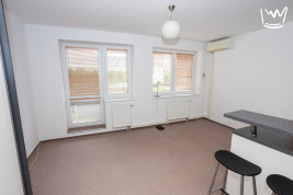 Byt 1+kk, 37 m2, balkon, sklep, garážové stání, Boloňská, Praha
